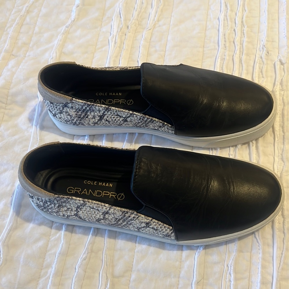 Cole Haan Grandpro Shoes (Size 8.5)